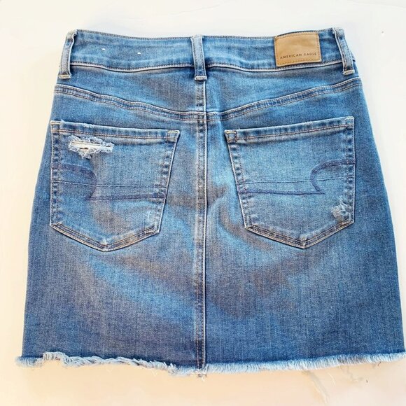 American Eagle Distressed Hi-Rise Super Stretch Mini Skirt - Picture 2 of 8